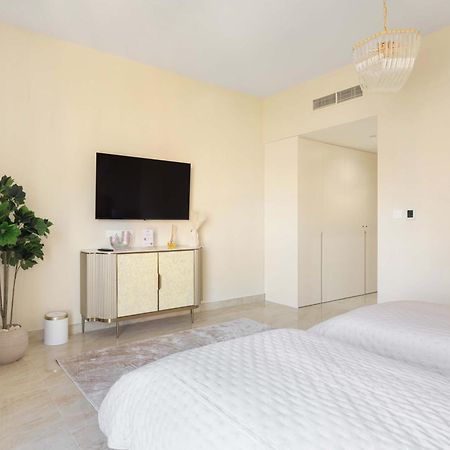 Happy Academia Jbr Apartamento Dubai Exterior foto