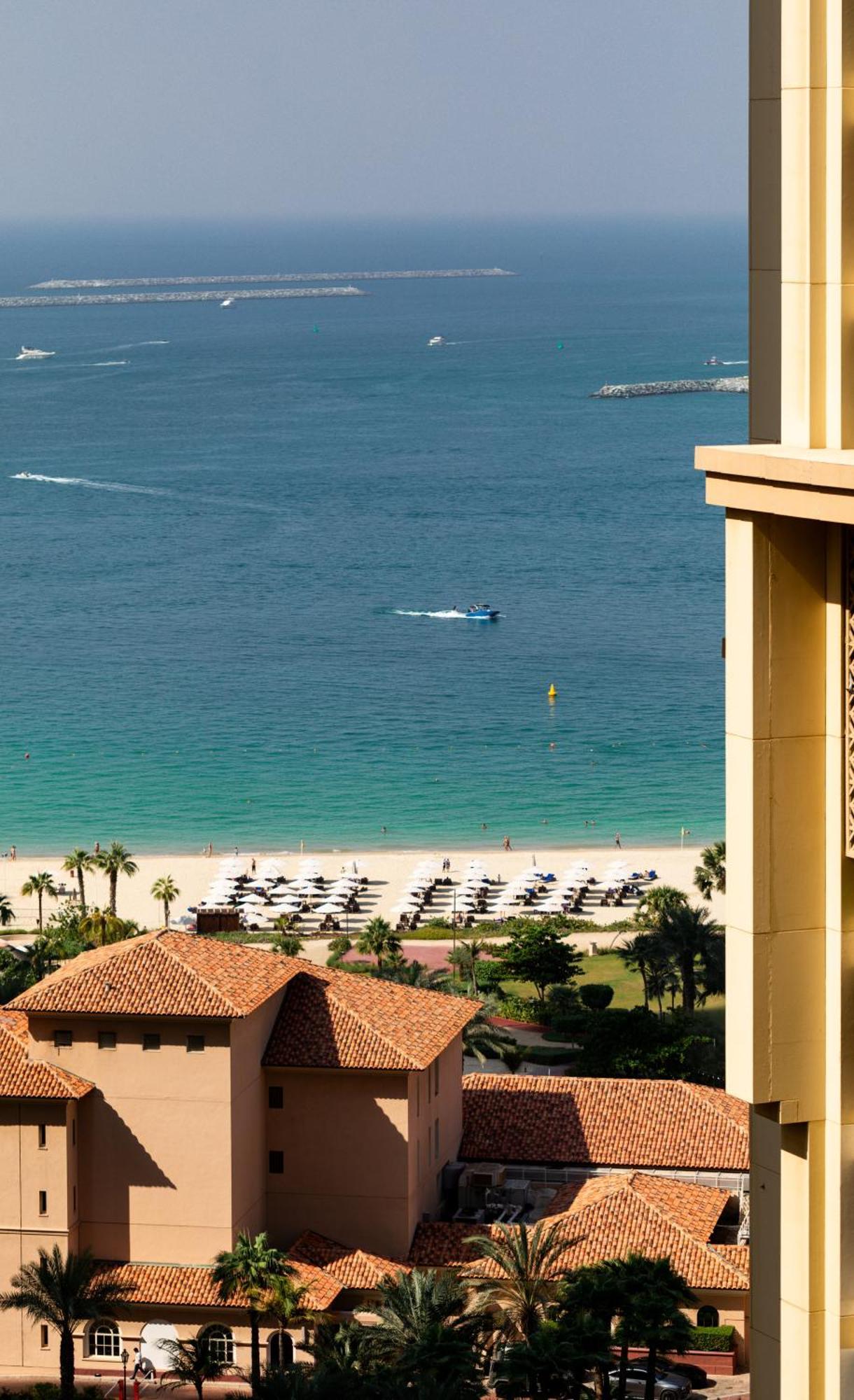 Happy Academia Jbr Apartamento Dubai Exterior foto