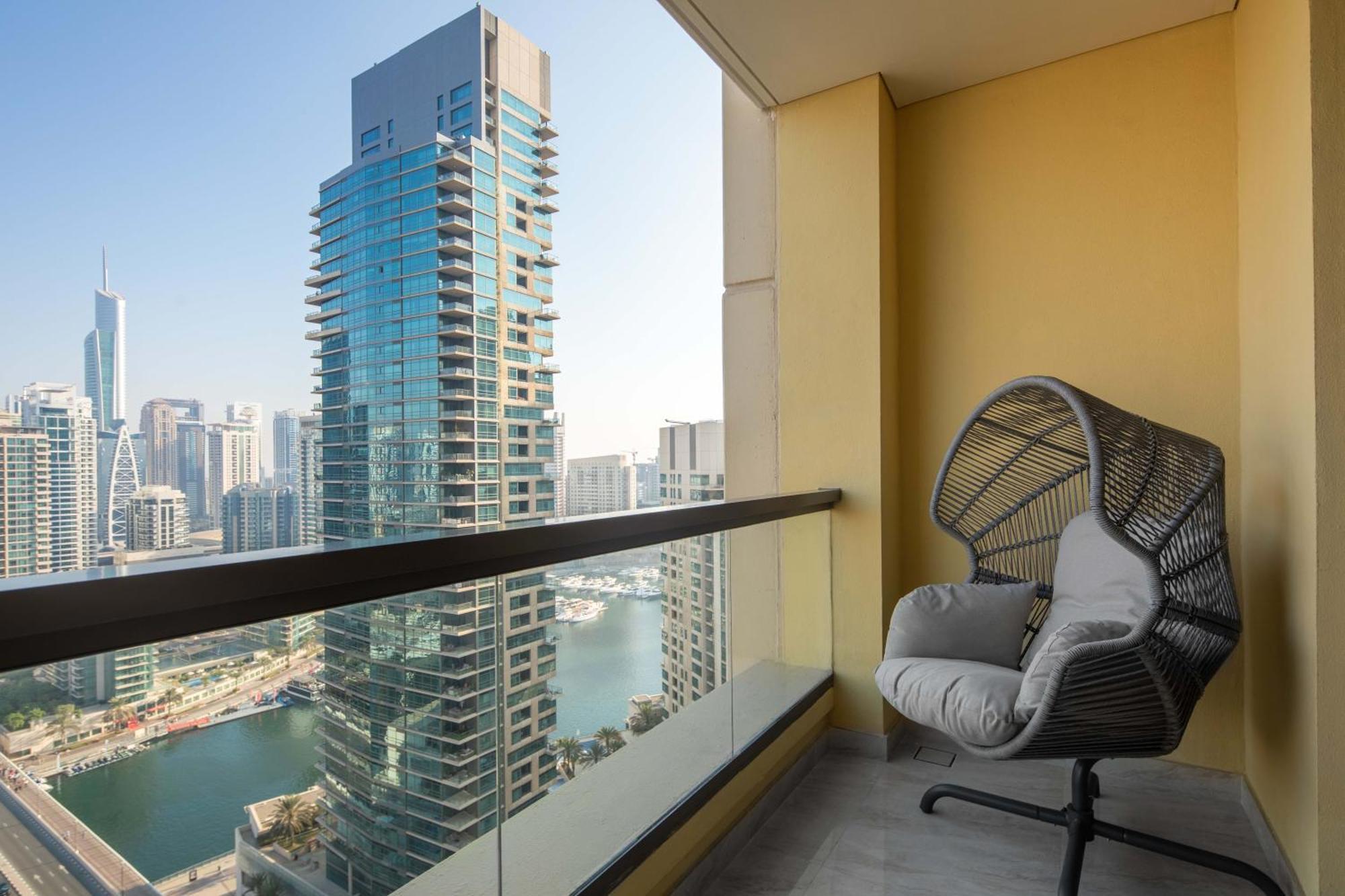 Happy Academia Jbr Apartamento Dubai Exterior foto
